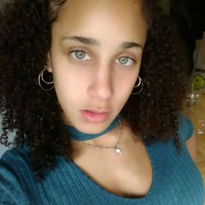 Meet your Posher, Lexi